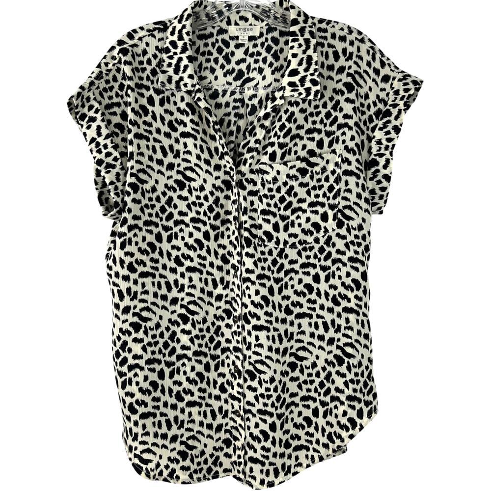 Umgee Women's Top Cheetah Animal Print Corporate Core Button Down Blouse Size S